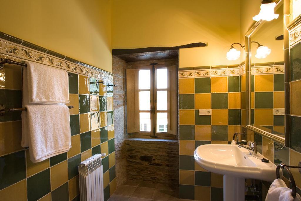 Pazo Santa Maria Hotel Arzua Room photo