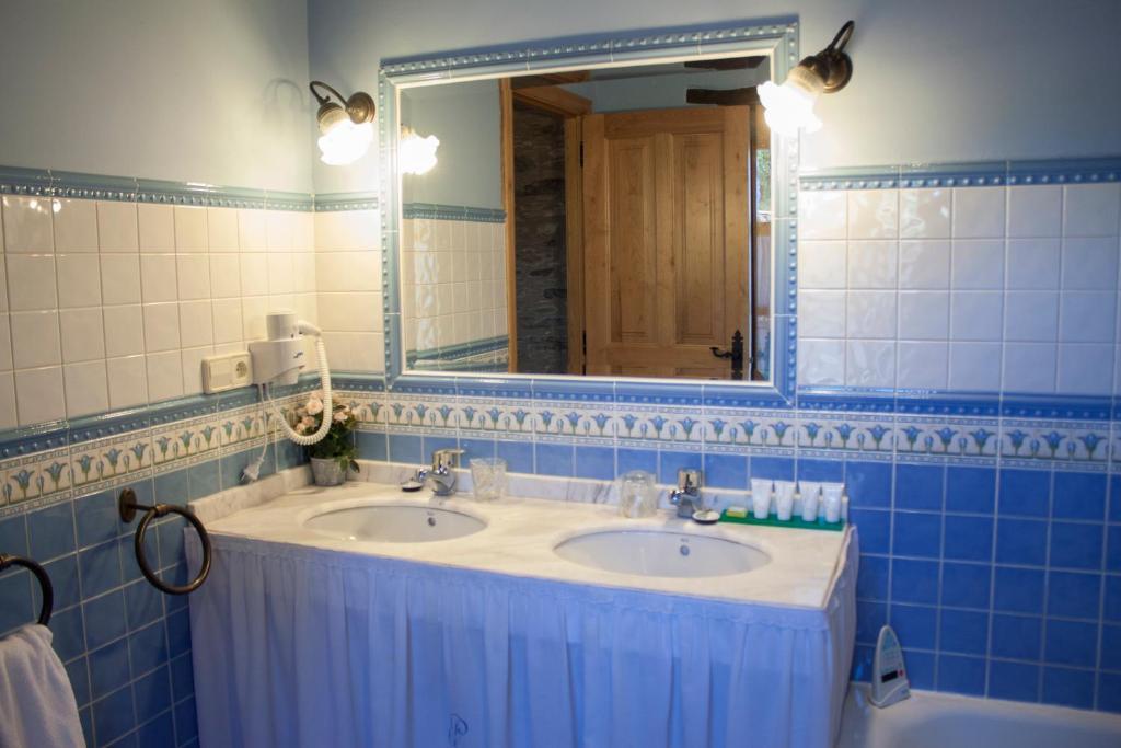 Pazo Santa Maria Hotel Arzua Room photo